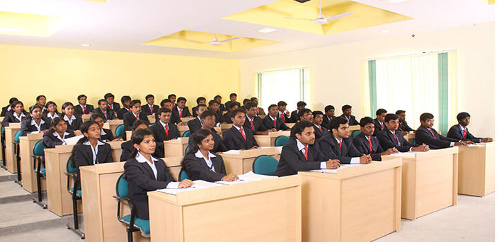 Sri Eshwar College of Engineering organizes Induction & Orientation Program for First Year Students with a galore of entrepreneurs